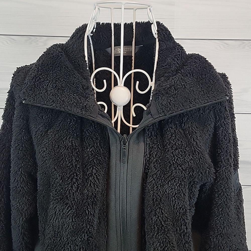 The North Face faux fur fleece jacket Size M - Picture 2 of 13